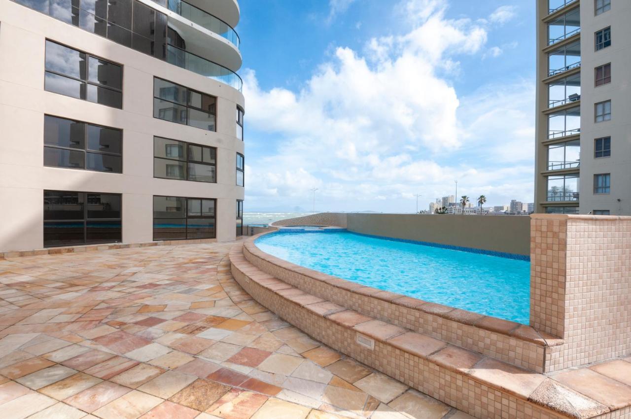 Luxury Ocean View 1203 Apartment